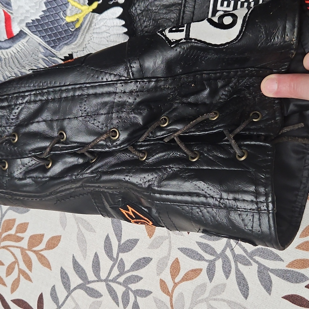 Diamond Supply Co. Black Leather Vest - Picture 14 of 16